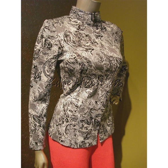 $1695 NWT ST. JOHN Caviar Silver Shimmer Clip Dot Floral Print Jacket 6